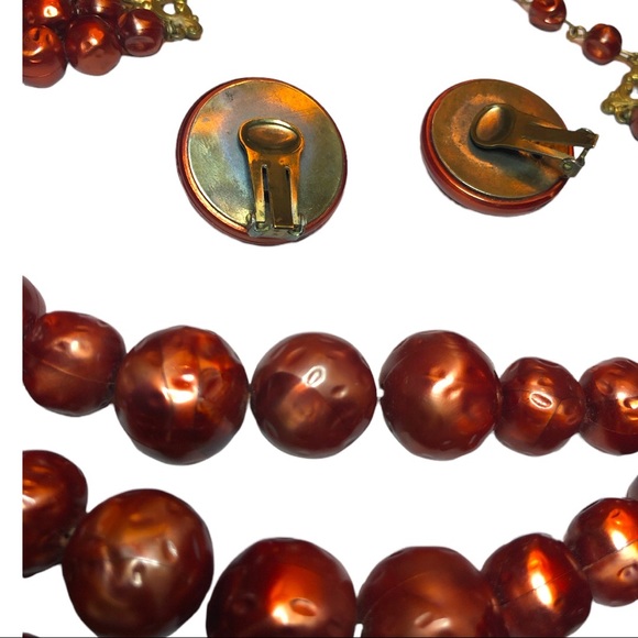 Vintage Multi-strand Necklace with Matching Clip On Earrings - Picture 6 of 7